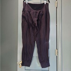 Athleta black joggers Track Pants